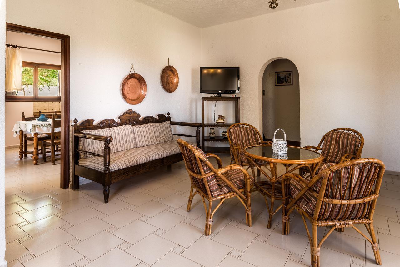 Villa Merabello Agia Marina Dış mekan fotoğraf